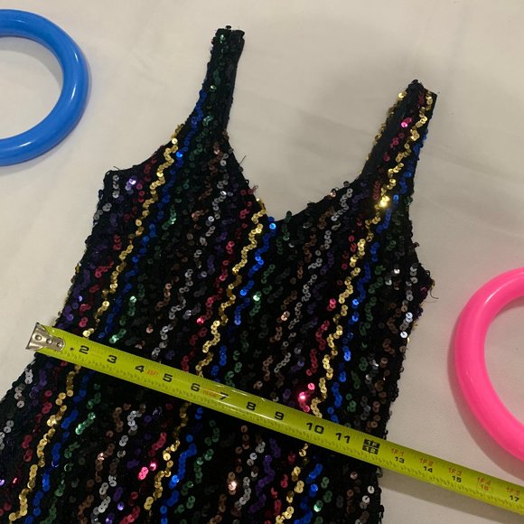 🌀 Sweetheart Neckline Bodycon Dress - Picture 10 of 12